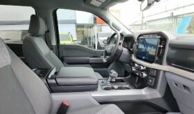2022 Ford F-150 Lightning 4WD SuperCrew 5.5′ Box
