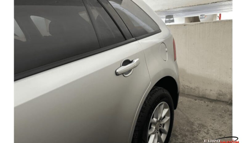 2014 Ford Edge SE 4dr SUV lleno