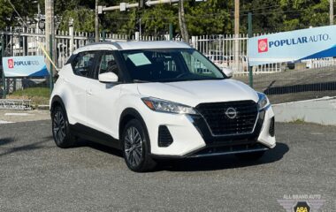 2024 Nissan Kicks S 4dr Hatchback
