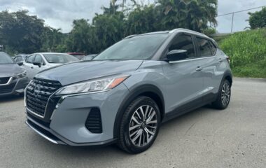 2023 Nissan Kicks S 4dr Hatchback