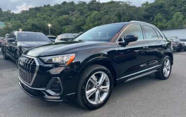 2020 Audi Q3 Premium 4dr SUV AWD w/45 TFSI