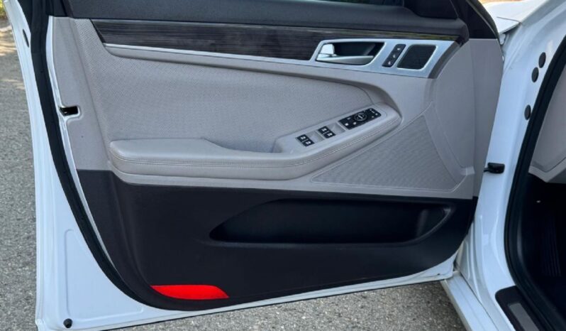 2019 Genesis G80 3.8 4dr Sedan lleno