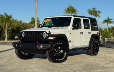 2023 Jeep Wrangler Sport S 4dr SUV 4WD