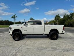 2020 Ram 2500 Laramie 4dr Crew Cab 4WD LB lleno