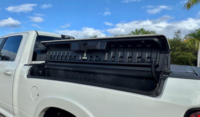 2020 Ram 2500 Laramie 4dr Crew Cab 4WD LB lleno
