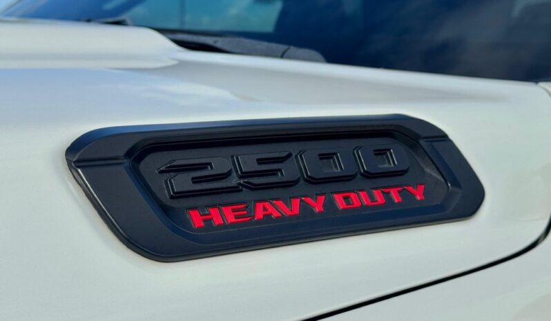 2020 Ram 2500 Laramie 4dr Crew Cab 4WD LB lleno