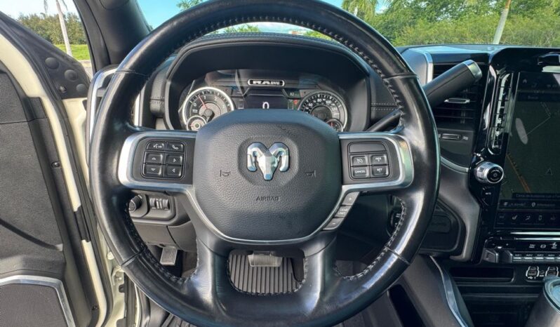 2020 Ram 2500 Laramie 4dr Crew Cab 4WD LB lleno