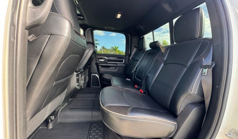 2020 Ram 2500 Laramie 4dr Crew Cab 4WD LB lleno