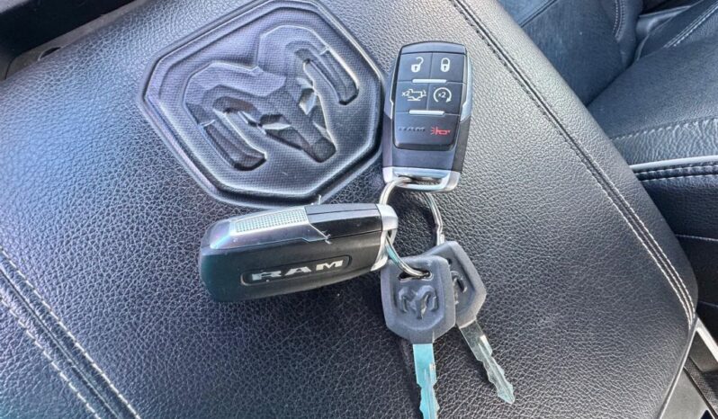 2020 Ram 2500 Laramie 4dr Crew Cab 4WD LB lleno