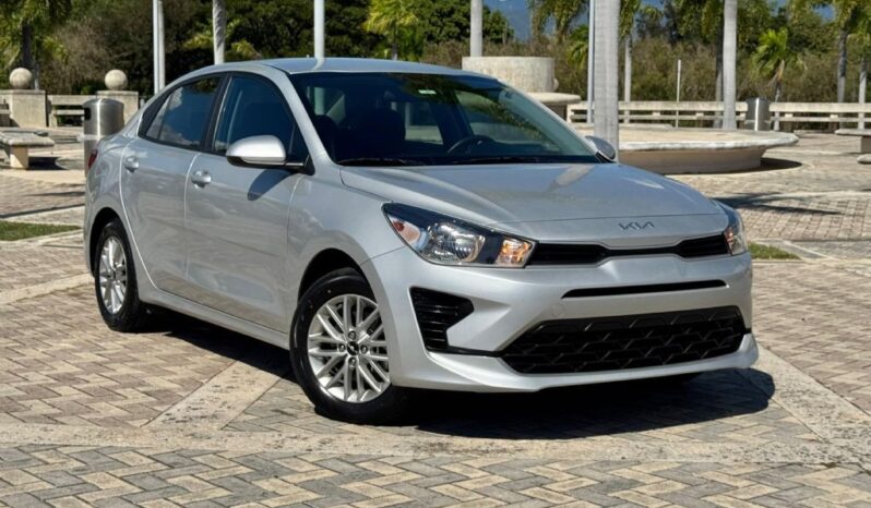 2022 Kia Rio LX 4dr Sedan lleno
