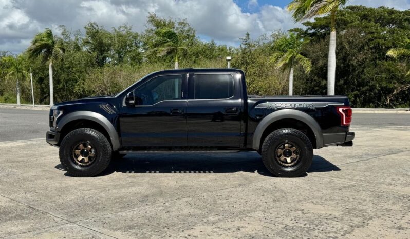2019 Ford RAPTOR lleno