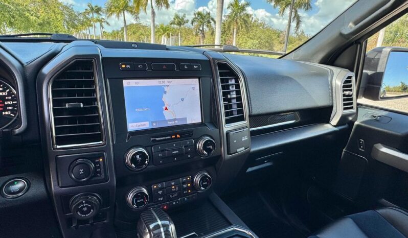 2019 Ford RAPTOR lleno