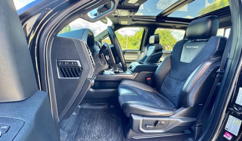 2019 Ford RAPTOR lleno