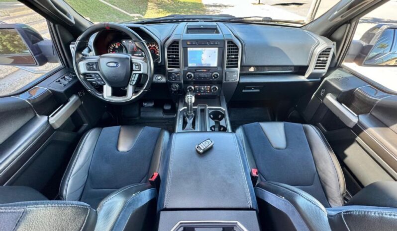 2019 Ford RAPTOR lleno