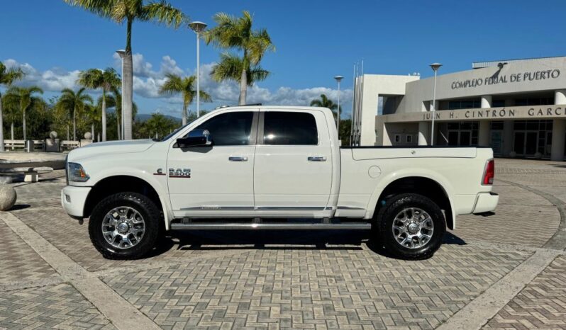 2017 Ram 2500 Limited 4dr Crew Cab 4WD LB lleno