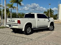 2017 Ram 2500 Limited 4dr Crew Cab 4WD LB lleno
