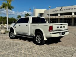 2017 Ram 2500 Limited 4dr Crew Cab 4WD LB lleno
