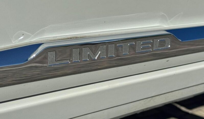 2017 Ram 2500 Limited 4dr Crew Cab 4WD LB lleno