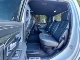 2017 Ram 2500 Limited 4dr Crew Cab 4WD LB lleno