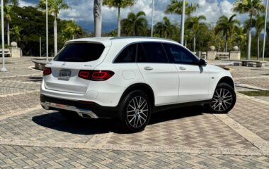 2020 Mercedes-Benz GLC-Class GLC 350e 4MATIC 4dr SUV AWD