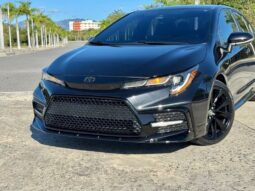 2022 Toyota Corolla SE Nightshade 4dr Sedan lleno