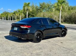 2022 Toyota Corolla SE Nightshade 4dr Sedan lleno