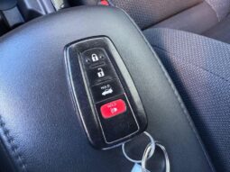 2022 Toyota Corolla SE Nightshade 4dr Sedan lleno