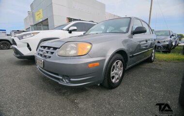 2004 Hyundai Accent GL 2dr Hatchback