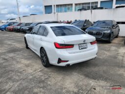 2021 BMW 3 Series 330e 4dr Sedan lleno