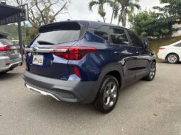 2021 Kia Seltos LX 4dr SUV AWD lleno