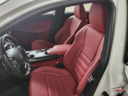 2023 Lexus IS 300 4dr Sedan lleno