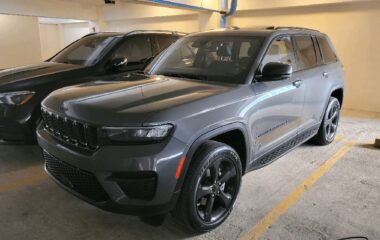 2023 Jeep Grand Cherokee Altitude 4dr SUV