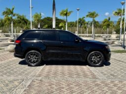 2020 Jeep Grand Cherokee Limited 4dr SUV lleno