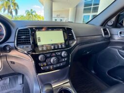 2020 Jeep Grand Cherokee Limited 4dr SUV lleno