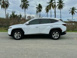 2024 Hyundai Tucson SE 4dr SUV lleno