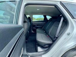 2024 Hyundai Tucson SE 4dr SUV lleno