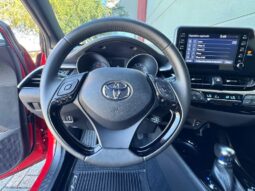 2022 Toyota C-HR Nightshade Edition 4dr SUV lleno