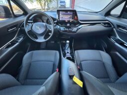 2022 Toyota C-HR Nightshade Edition 4dr SUV lleno
