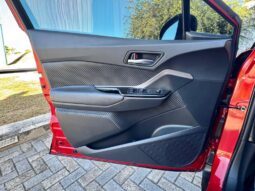 2022 Toyota C-HR Nightshade Edition 4dr SUV lleno