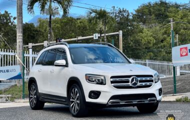 2021 Mercedes-Benz GLB-Class GLB 250 4dr SUV