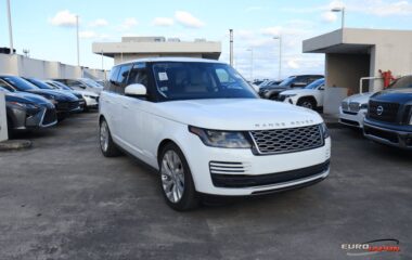 2020 Land Rover Range Rover P525 HSE 4dr SUV 4WD